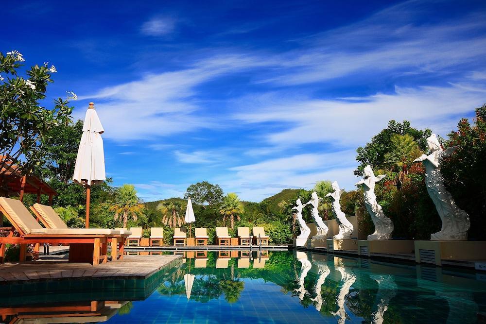 Nana Resort Kaeng Krachan Exterior photo