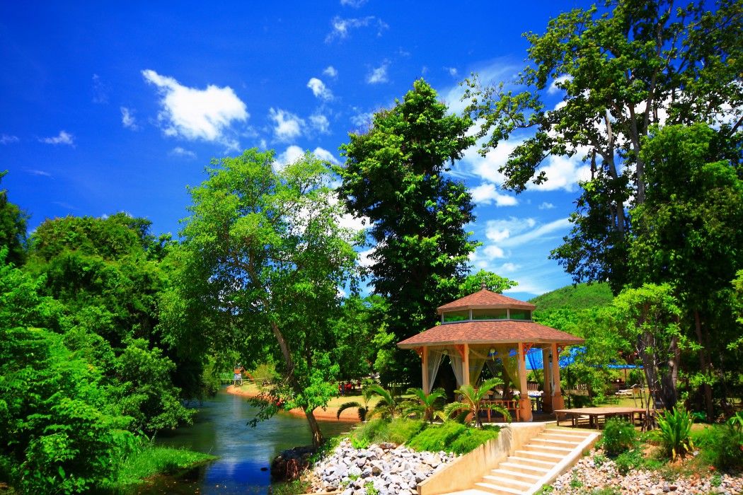 Nana Resort Kaeng Krachan Exterior photo
